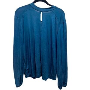 Amour Vert sz Small Peacock Blue Modal Keyhole Blouse